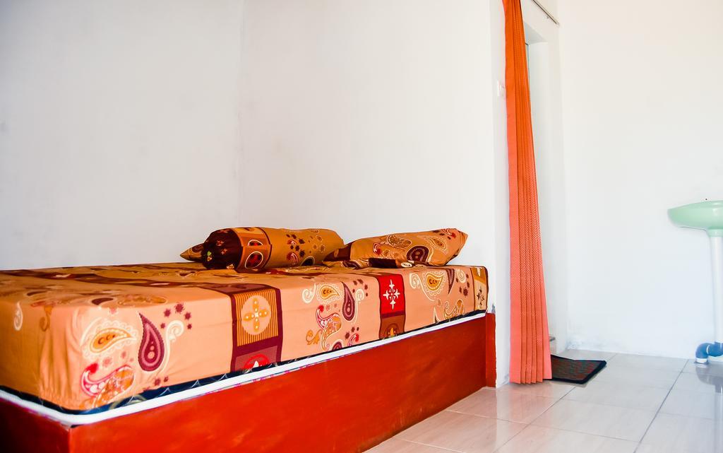 Defa Homestay Kuta  Rum bild